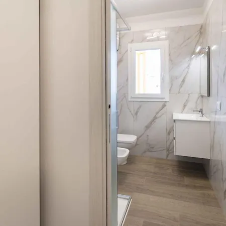 Apartamento Waterfront In 58217